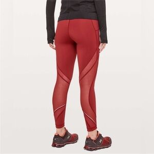 Lululemon Run Nulux Smoothly Crop Sz 2 - Dark Sport Red